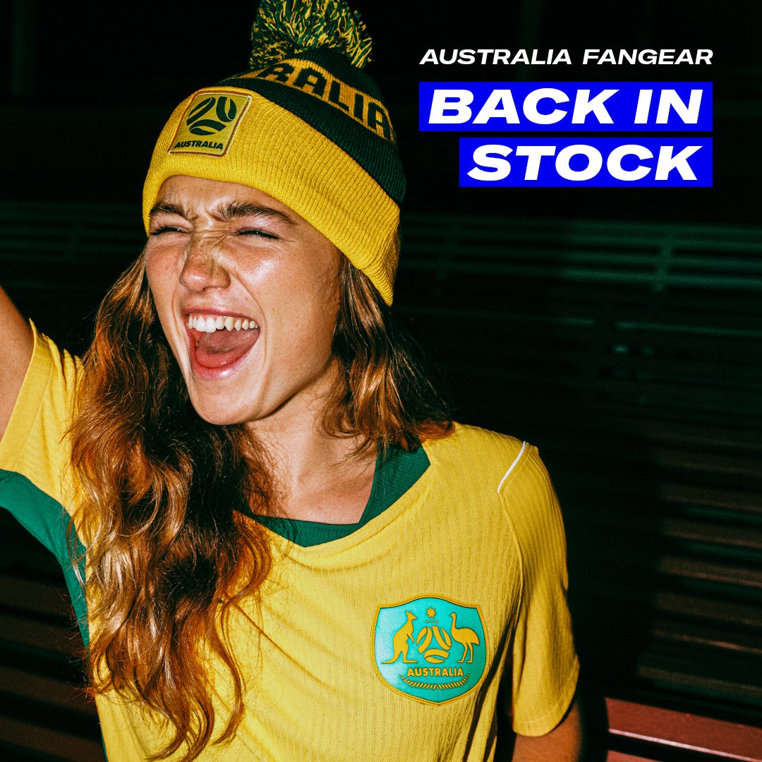 AUS Supporter cheering