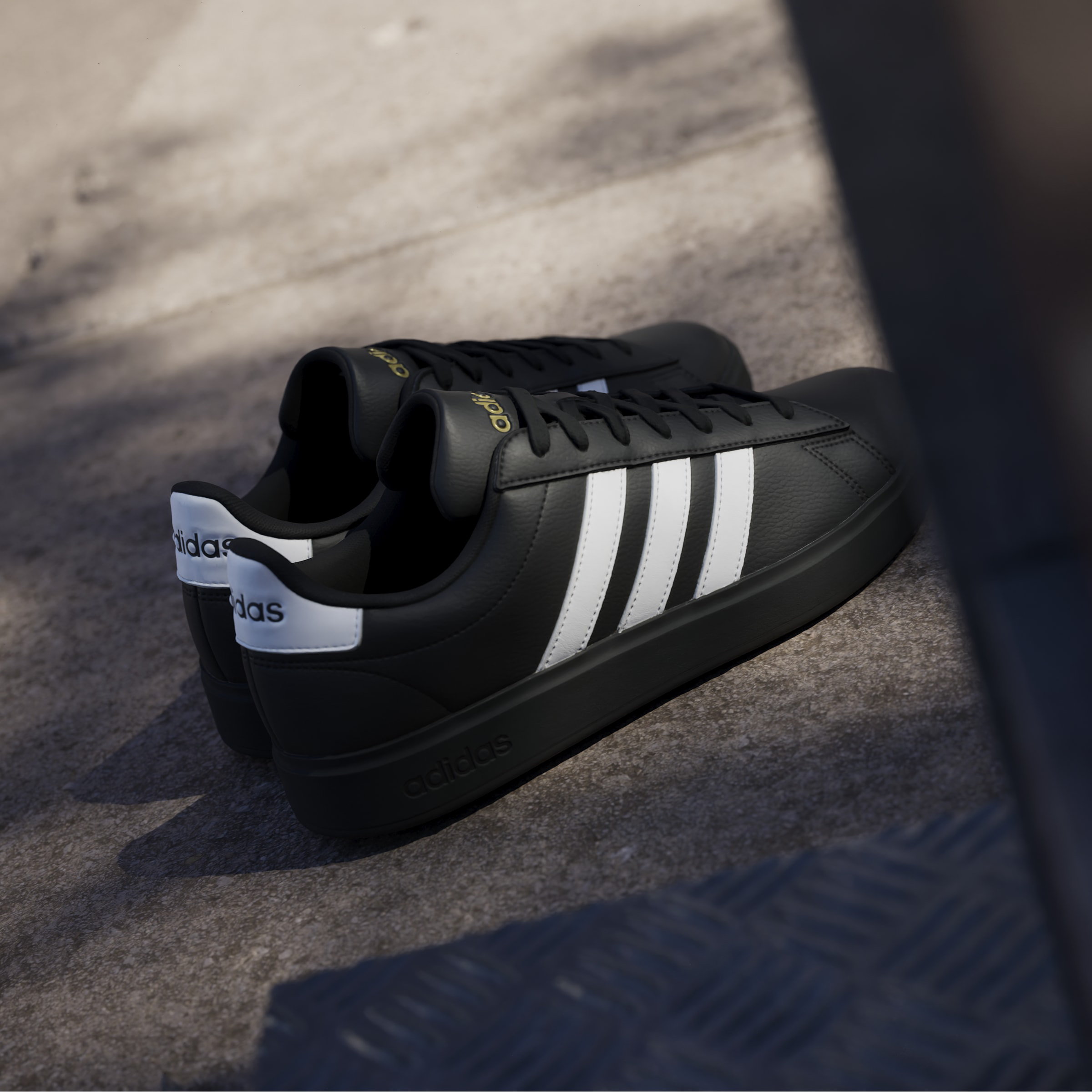 Adidas Grand Court 2.0 Shoes