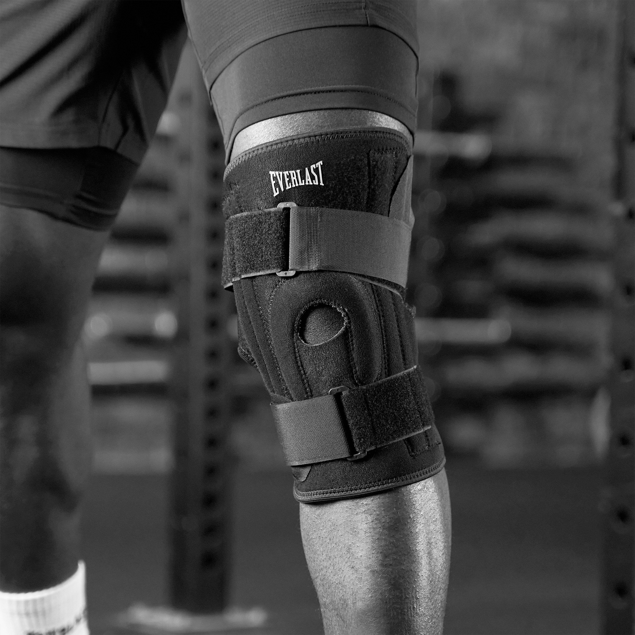 Everlast Strapped Knee Support