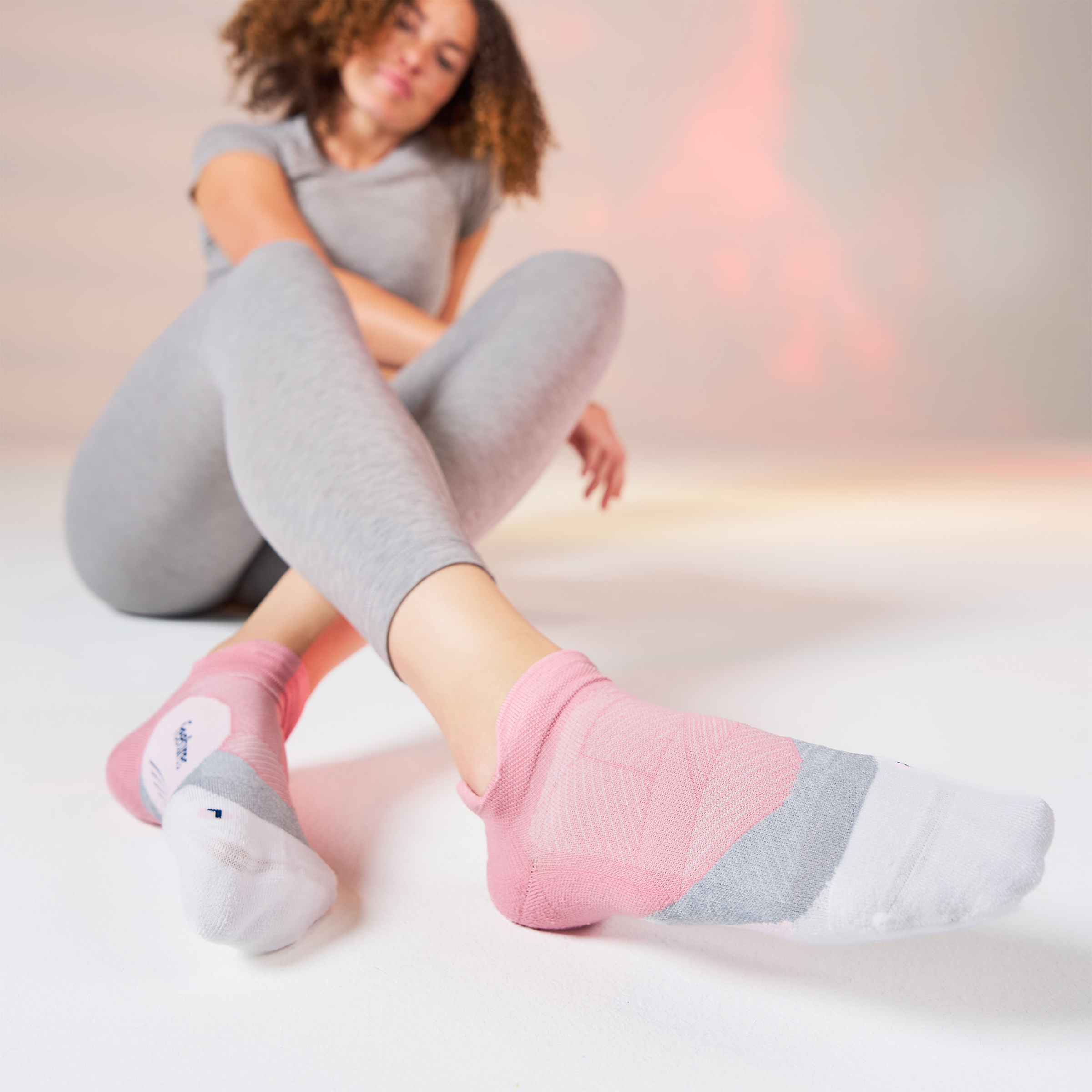 Feetures Elite Light Cushion No Show Sock