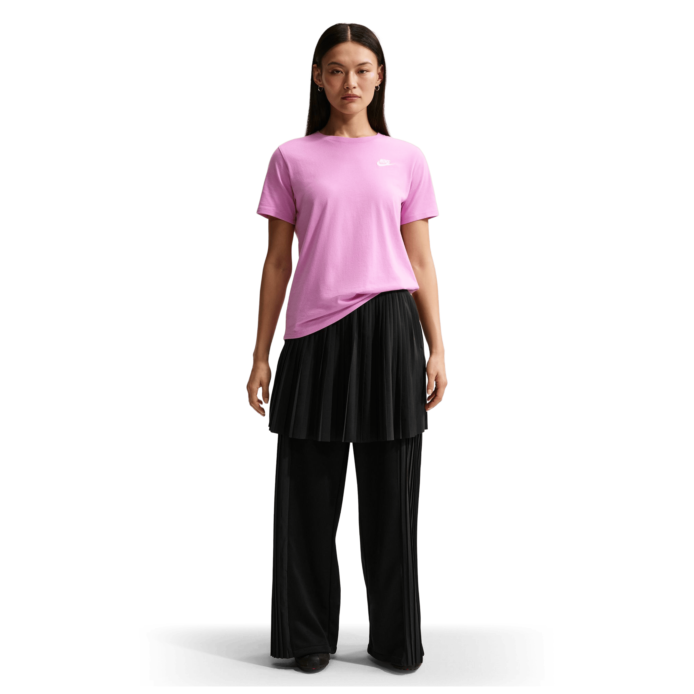 Womens Nike Sportswear Club Essentials Tee