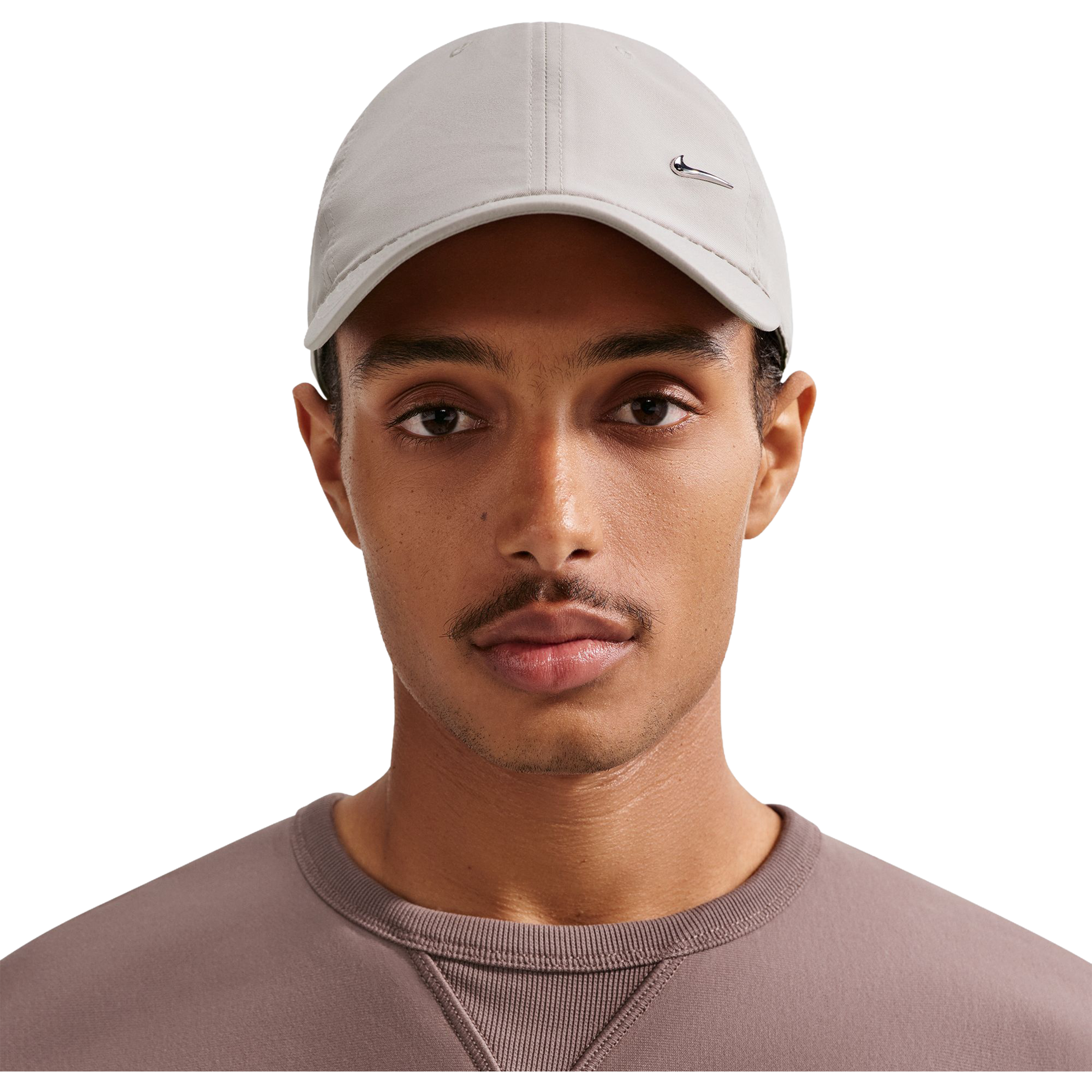 Nike Dri-FIT Club Unstructured Metal Swoosh Cap