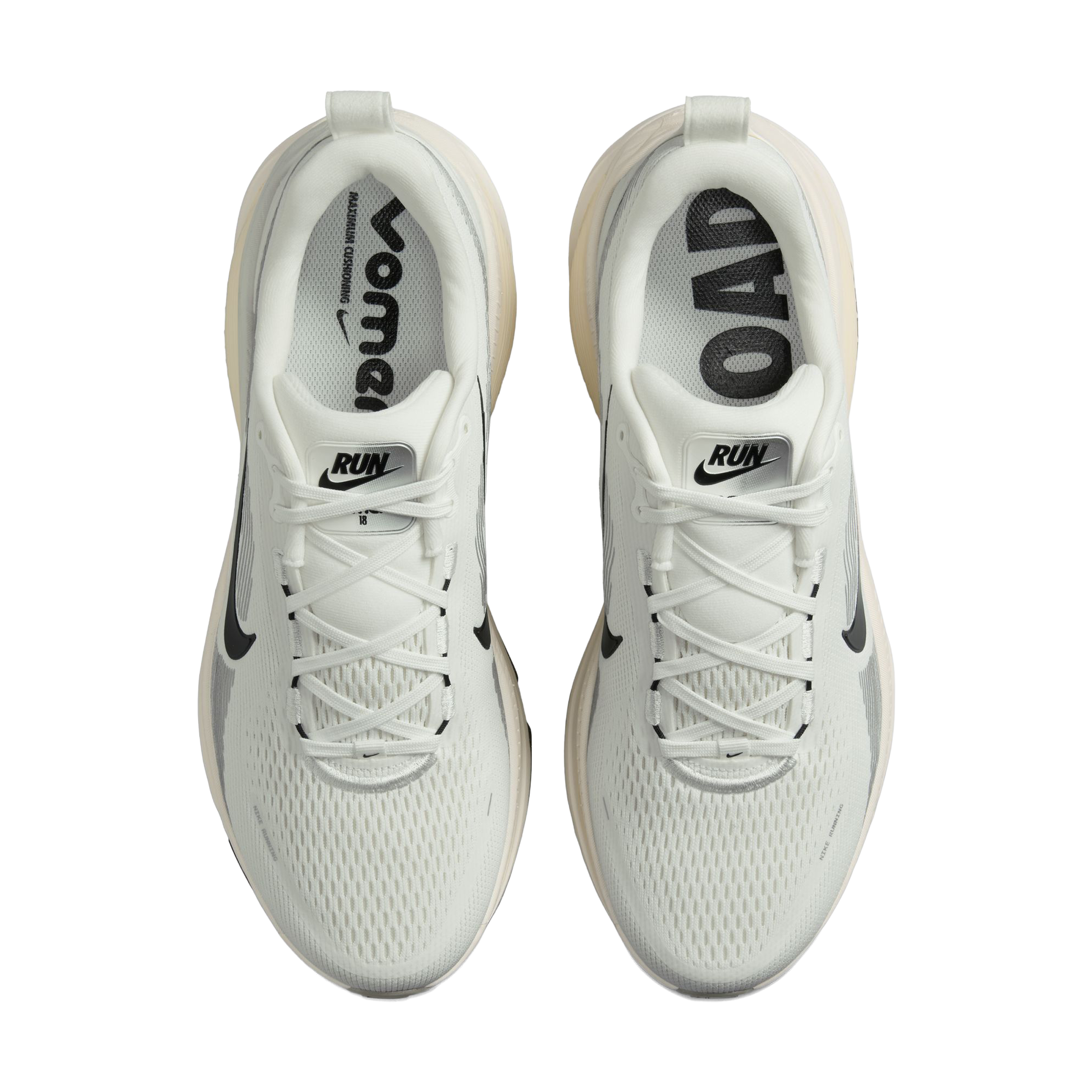 Nike Vomero 18 Running Shoes