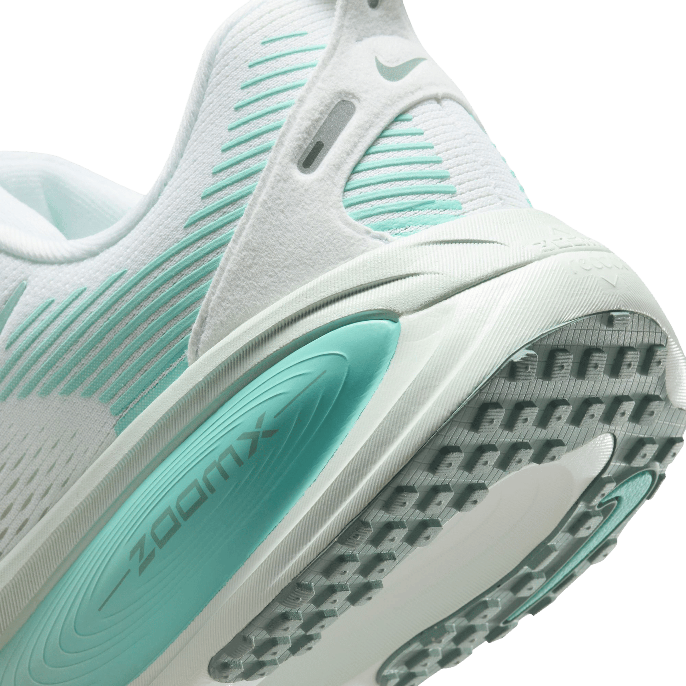 Womens Nike Vomero 18 Road Running Shoes