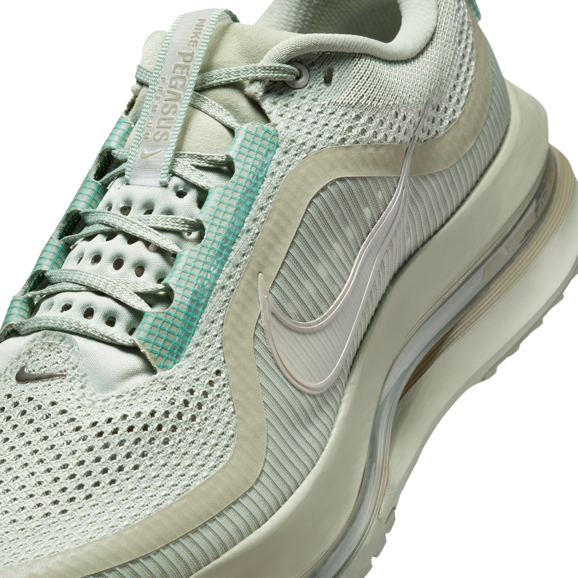 Nike Pegasus Premium Running Shoes