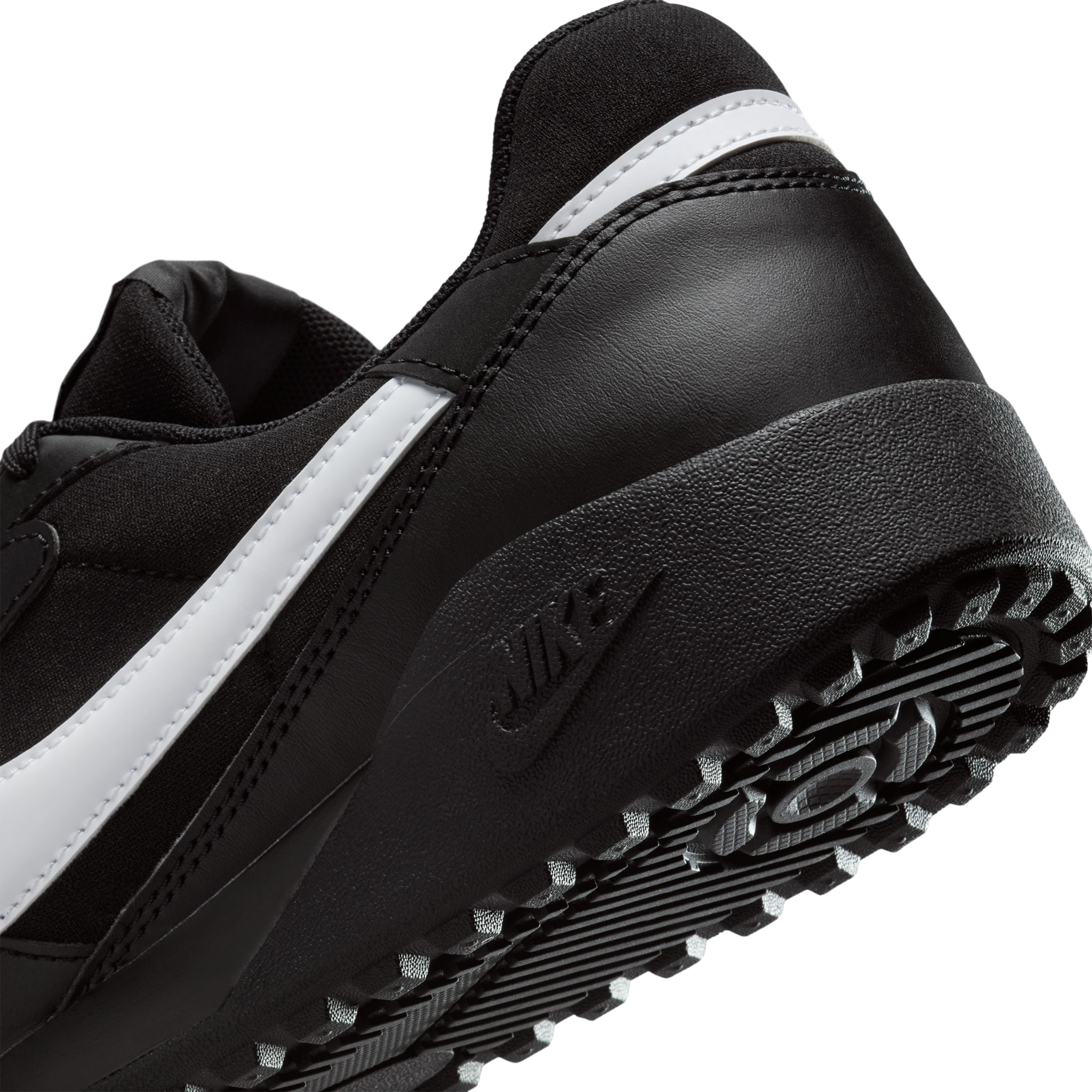 Nike Terra Manta Shoes