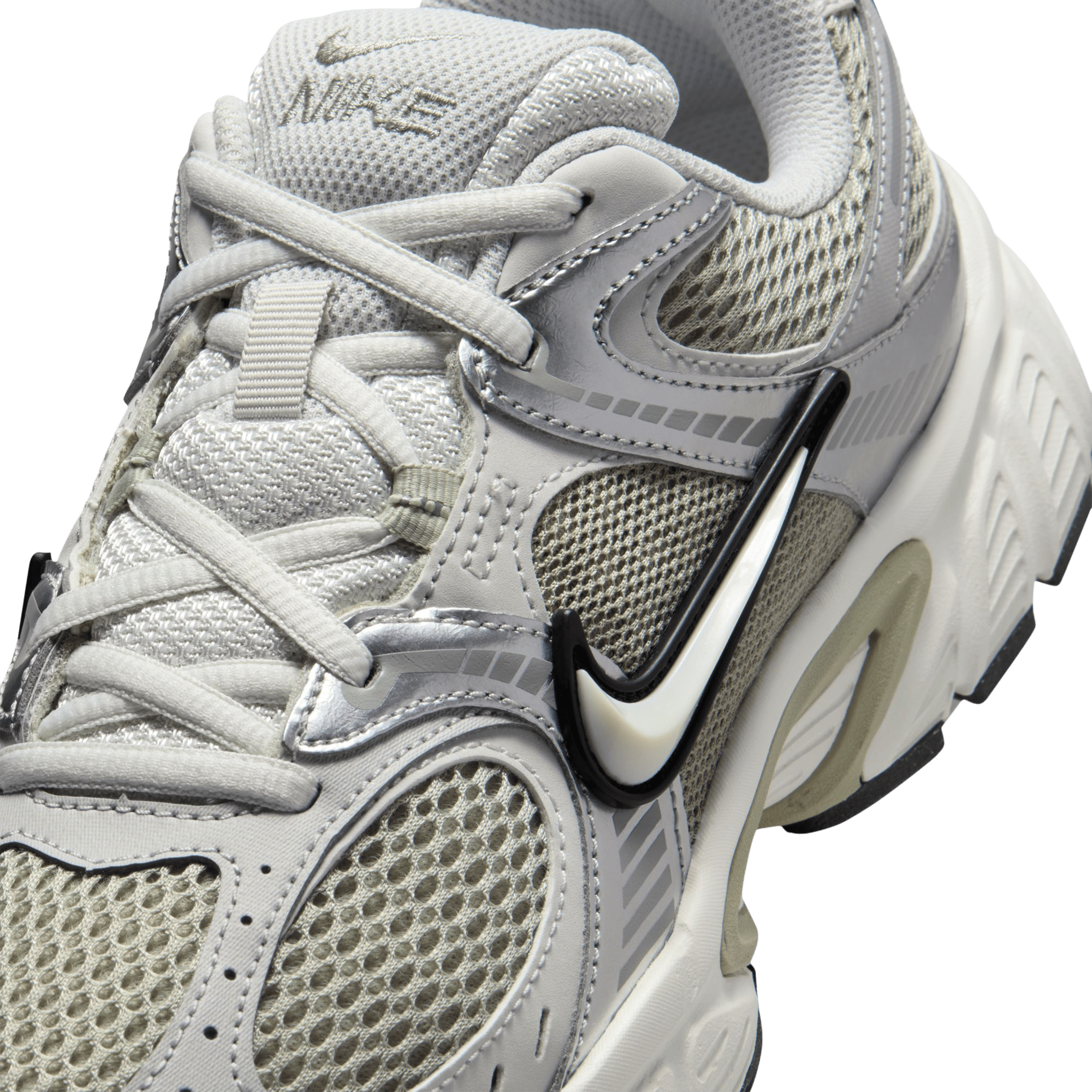 Womens Nike V5 RNR Shoes (Reflective Accents)