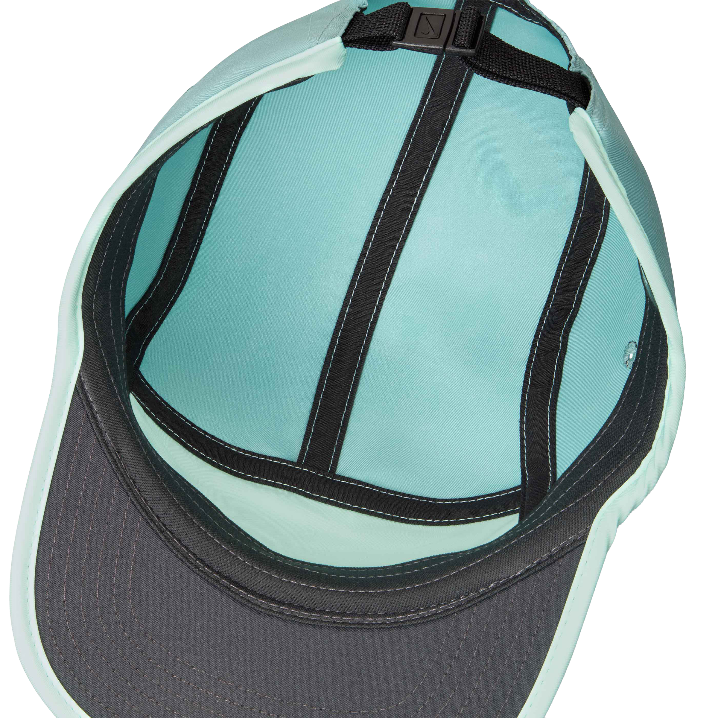 Nike Dri-FIT Fly Unstructured Swoosh Cap