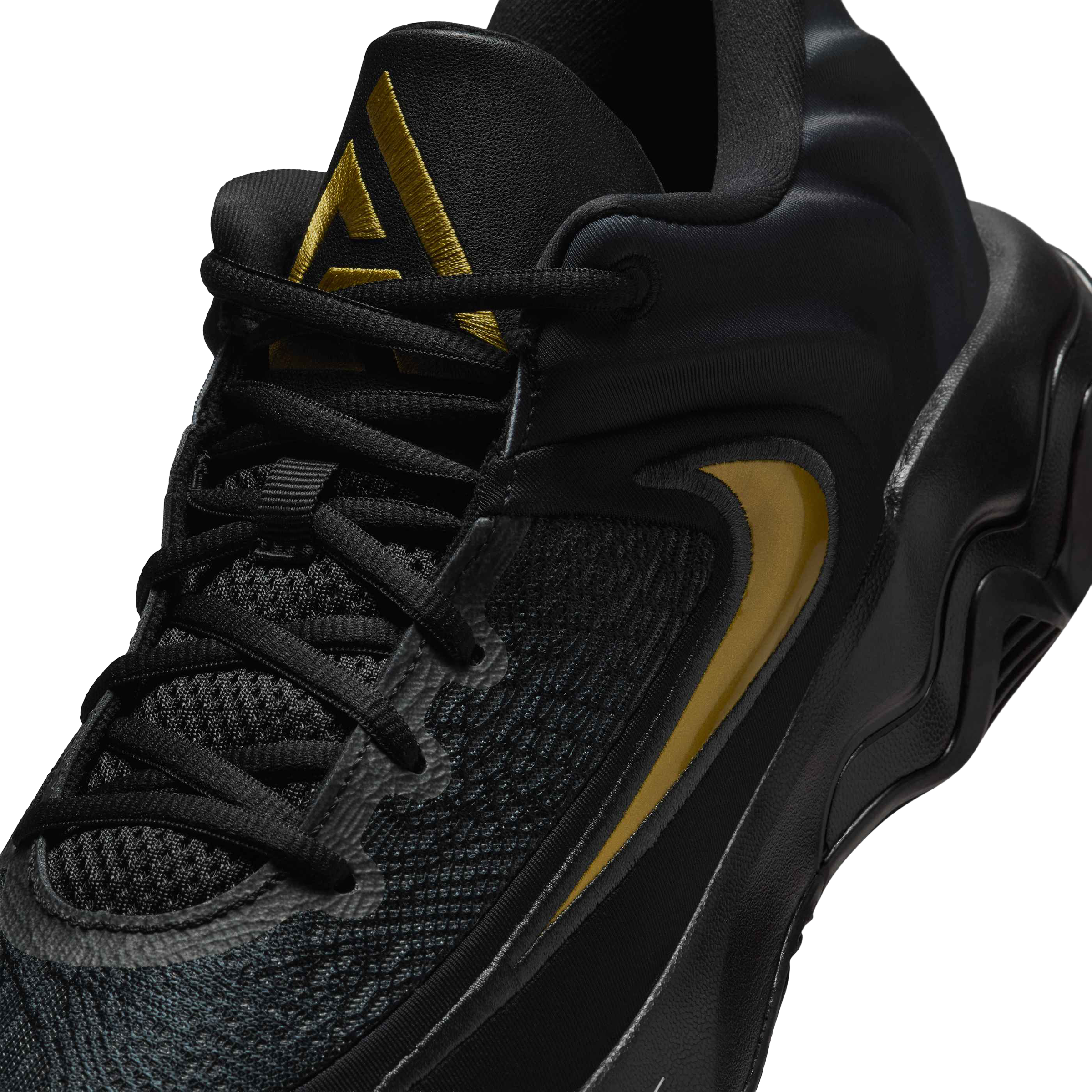 Nike Giannis Immortality 4 Basketball Shoes