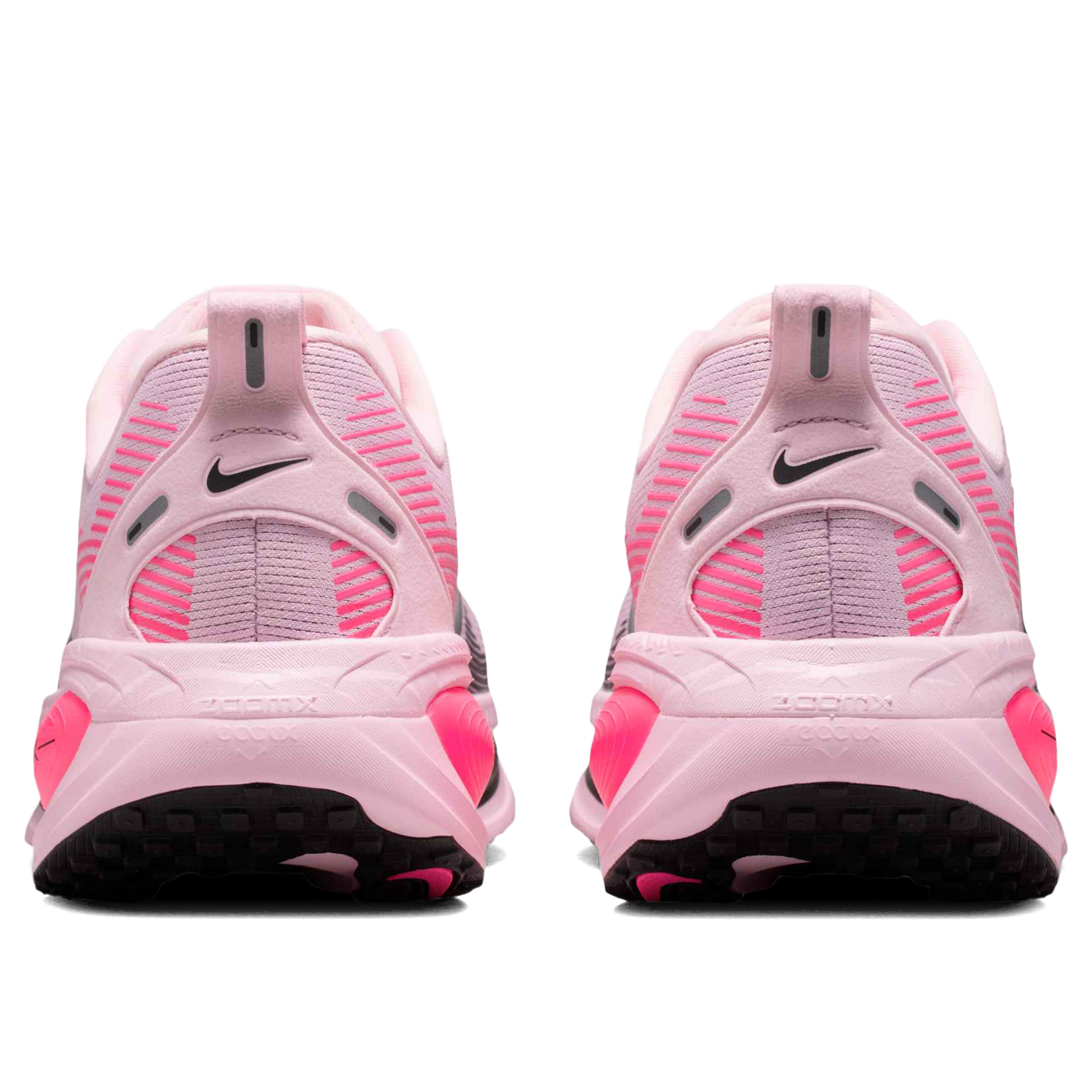 Nike Vomero 18 Running Shoes