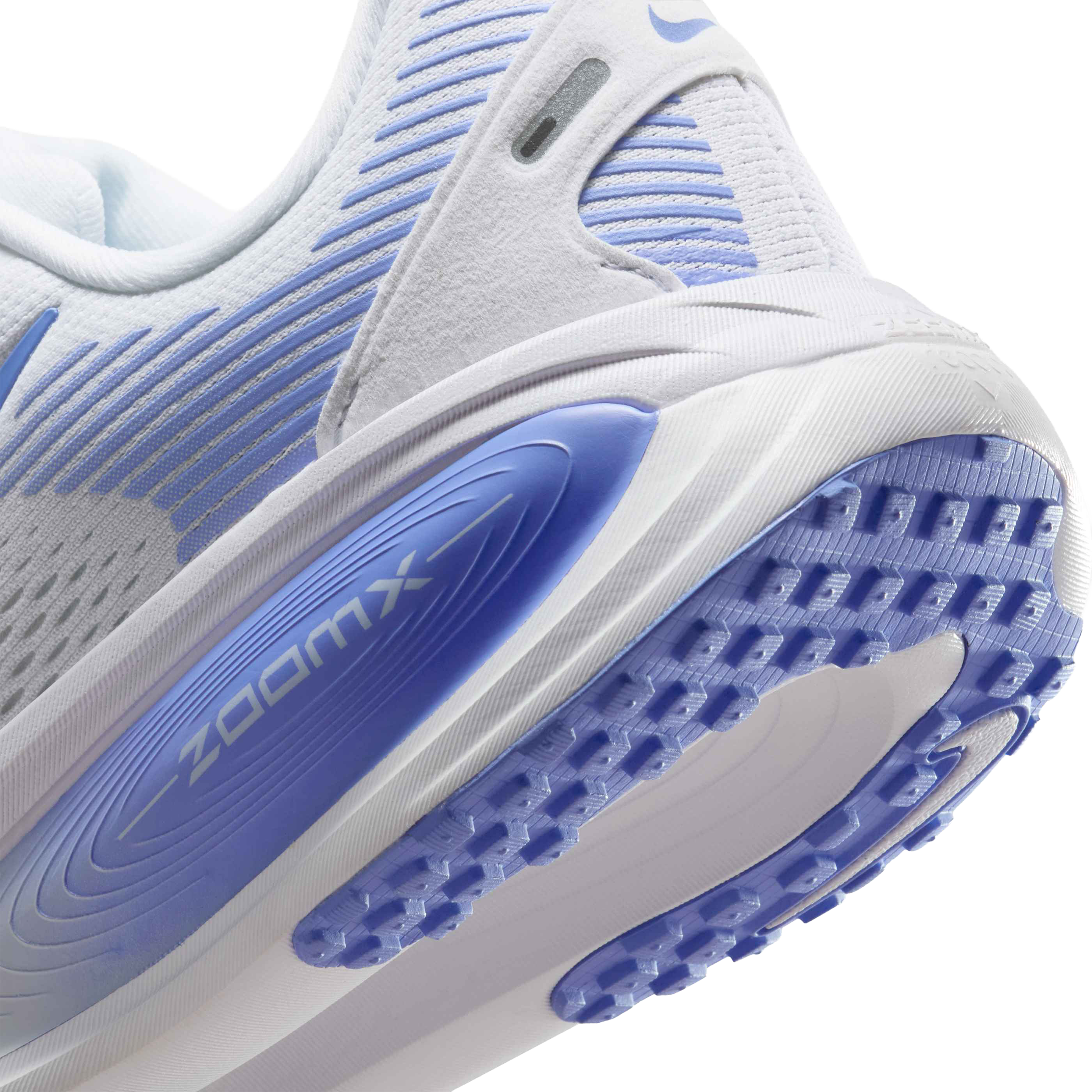 Nike Vomero 18 Running Shoes