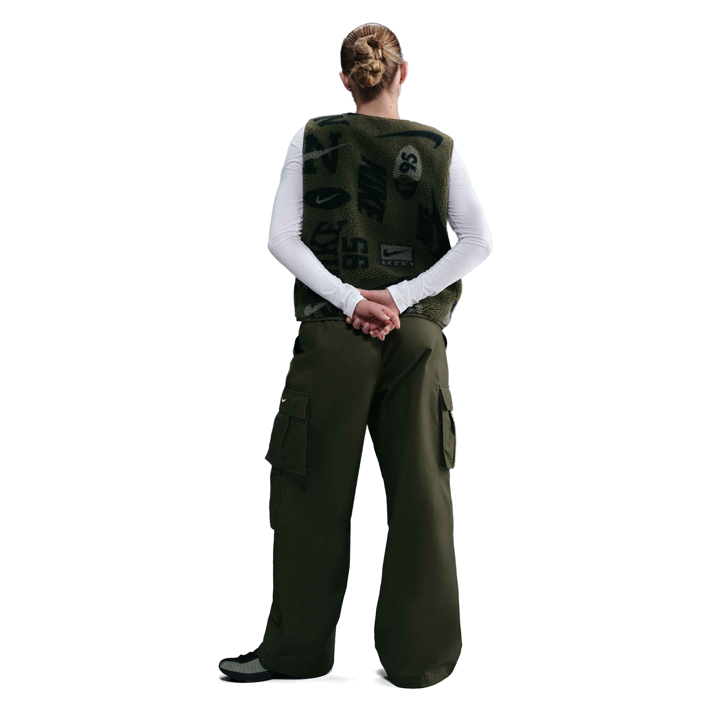 Nike Sportswear Mid-Rise Oversized Woven Cargo Pant