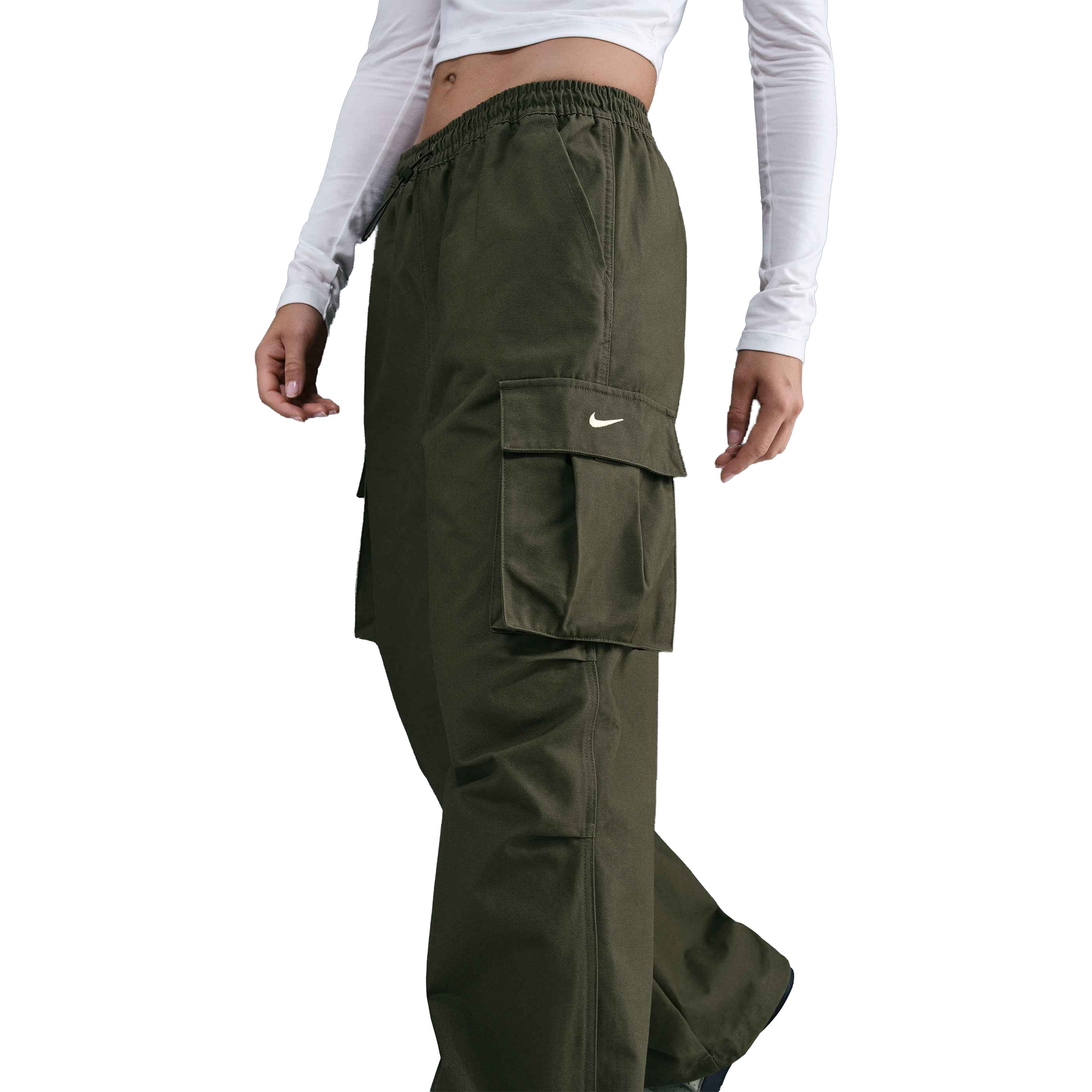 Nike Sportswear Mid-Rise Oversized Woven Cargo Pant