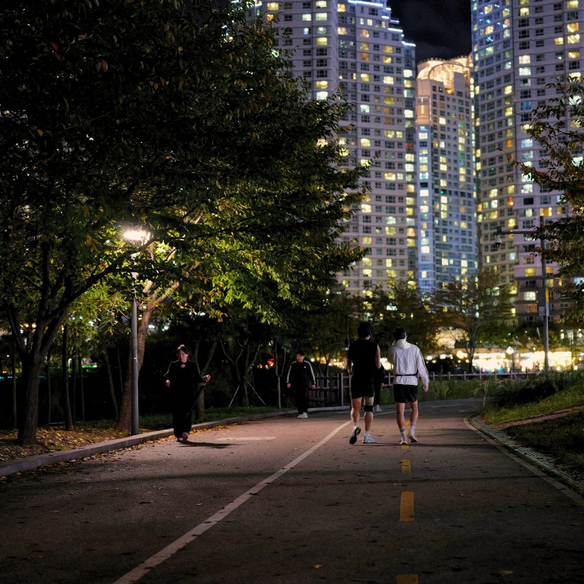 Tips For Running Safely At Nigh