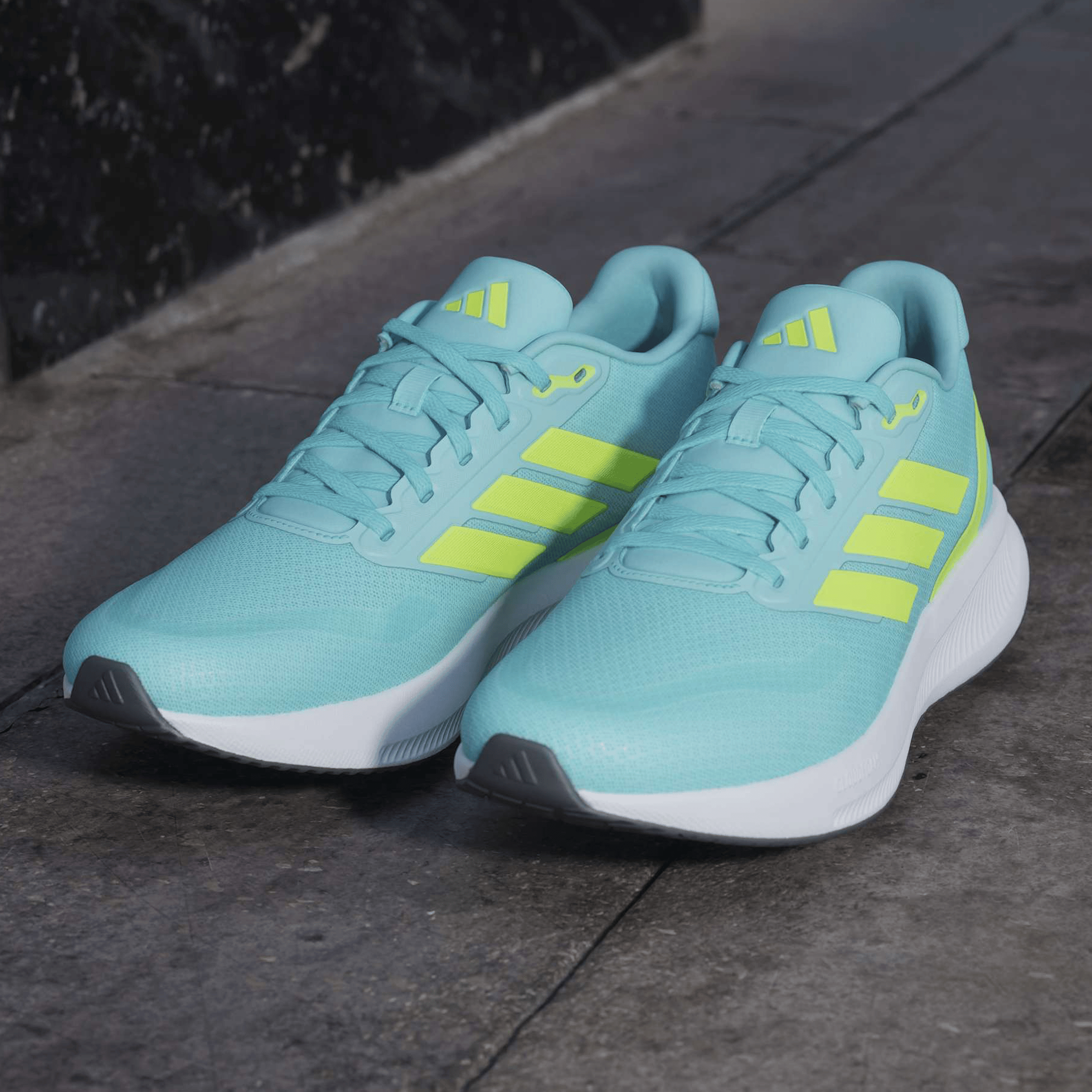 Mens adidas Runfalcon 5 Running Shoes