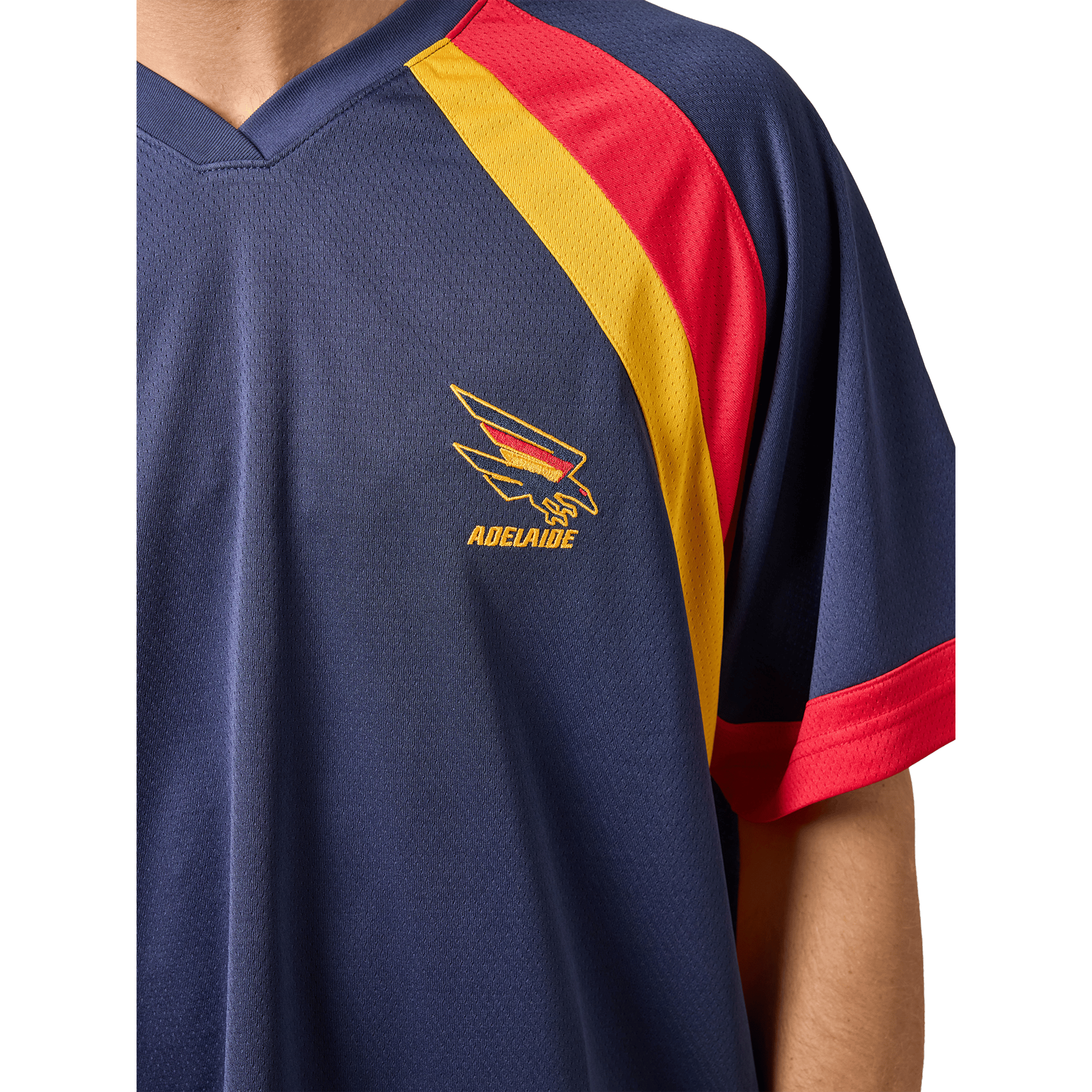 Mens Mitchell & Ness UNISEX V-NECK SOCCER TEE CRWS