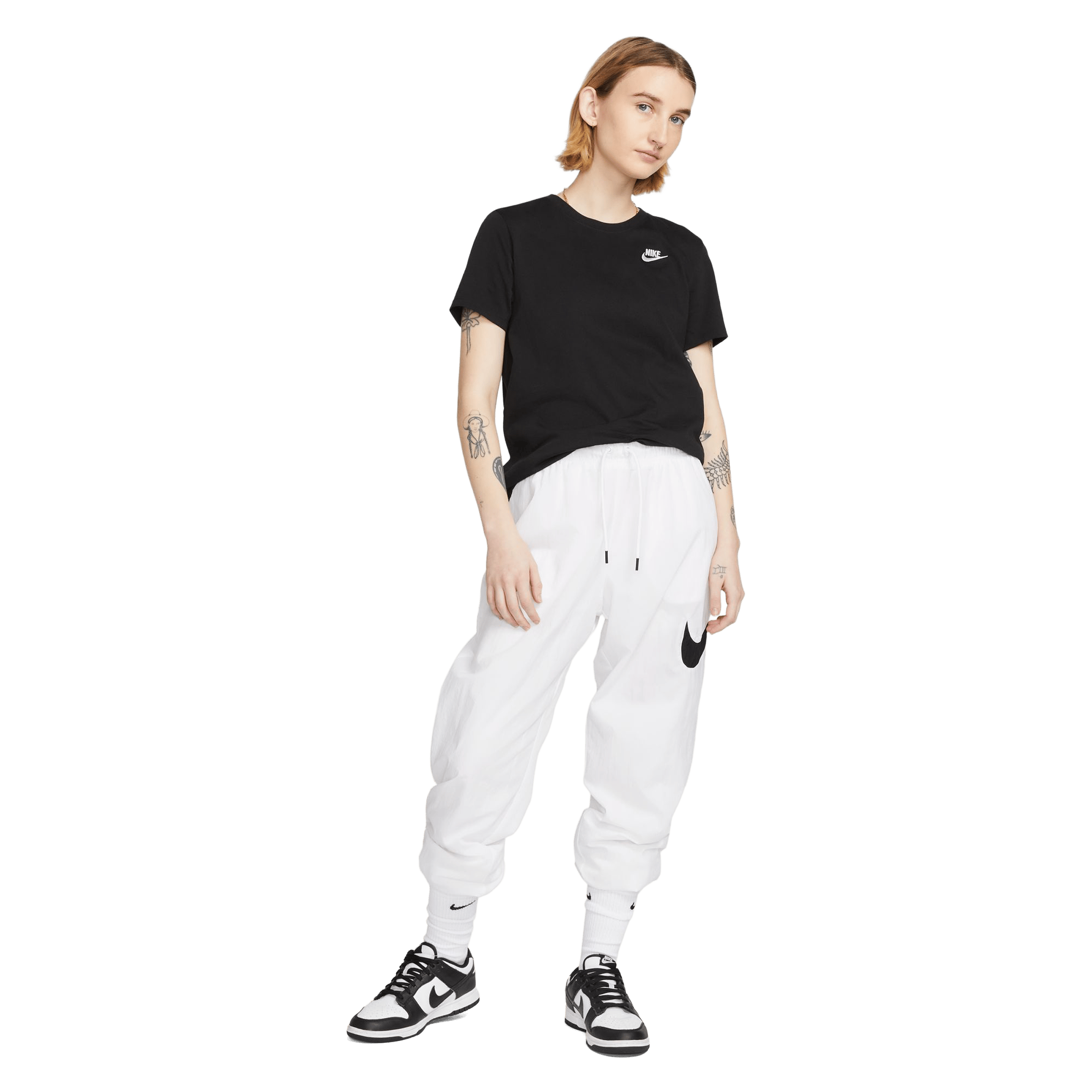 Womens Nike Sportswear Club Essentials Tee