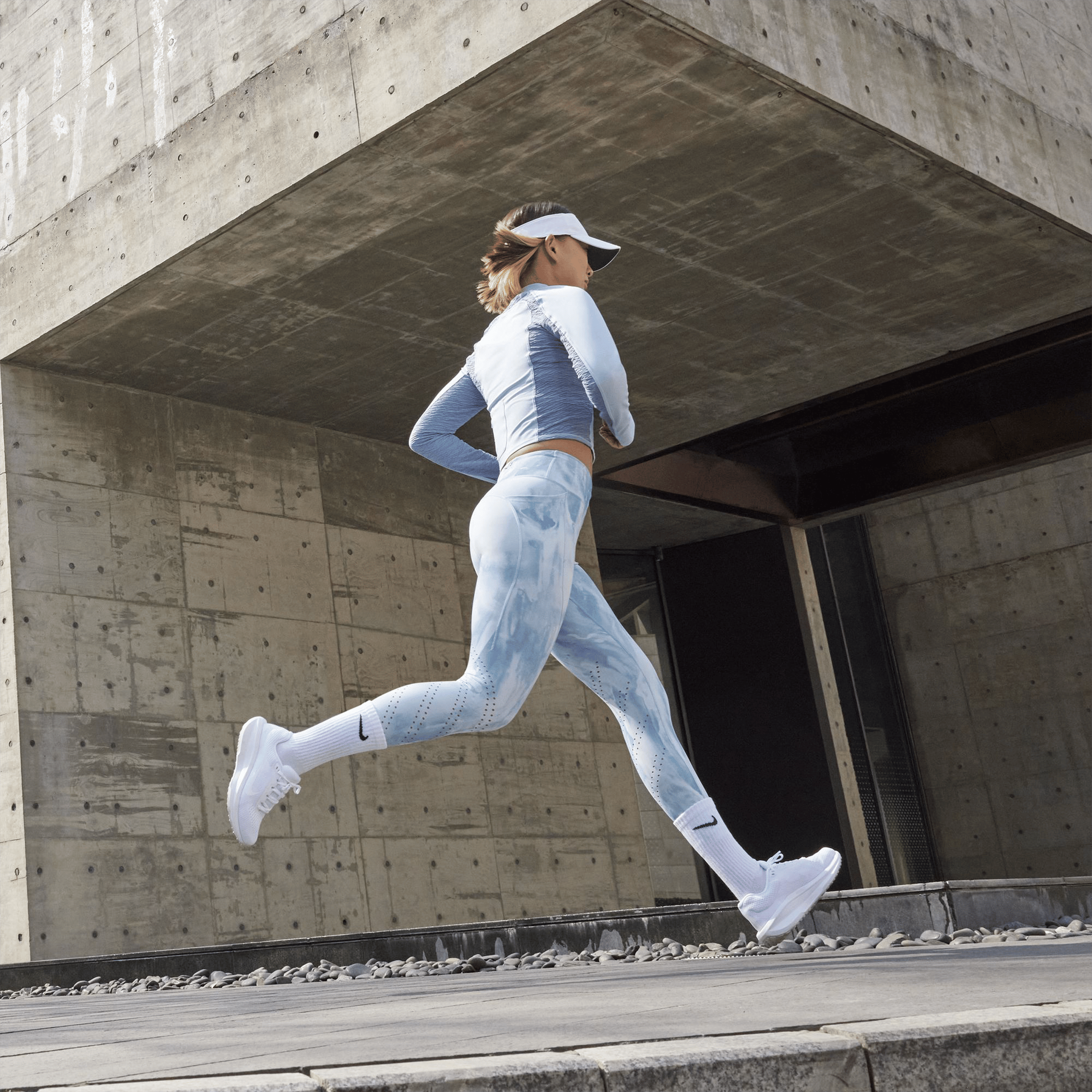 Womens Nike Winflo 11 Running Shoes