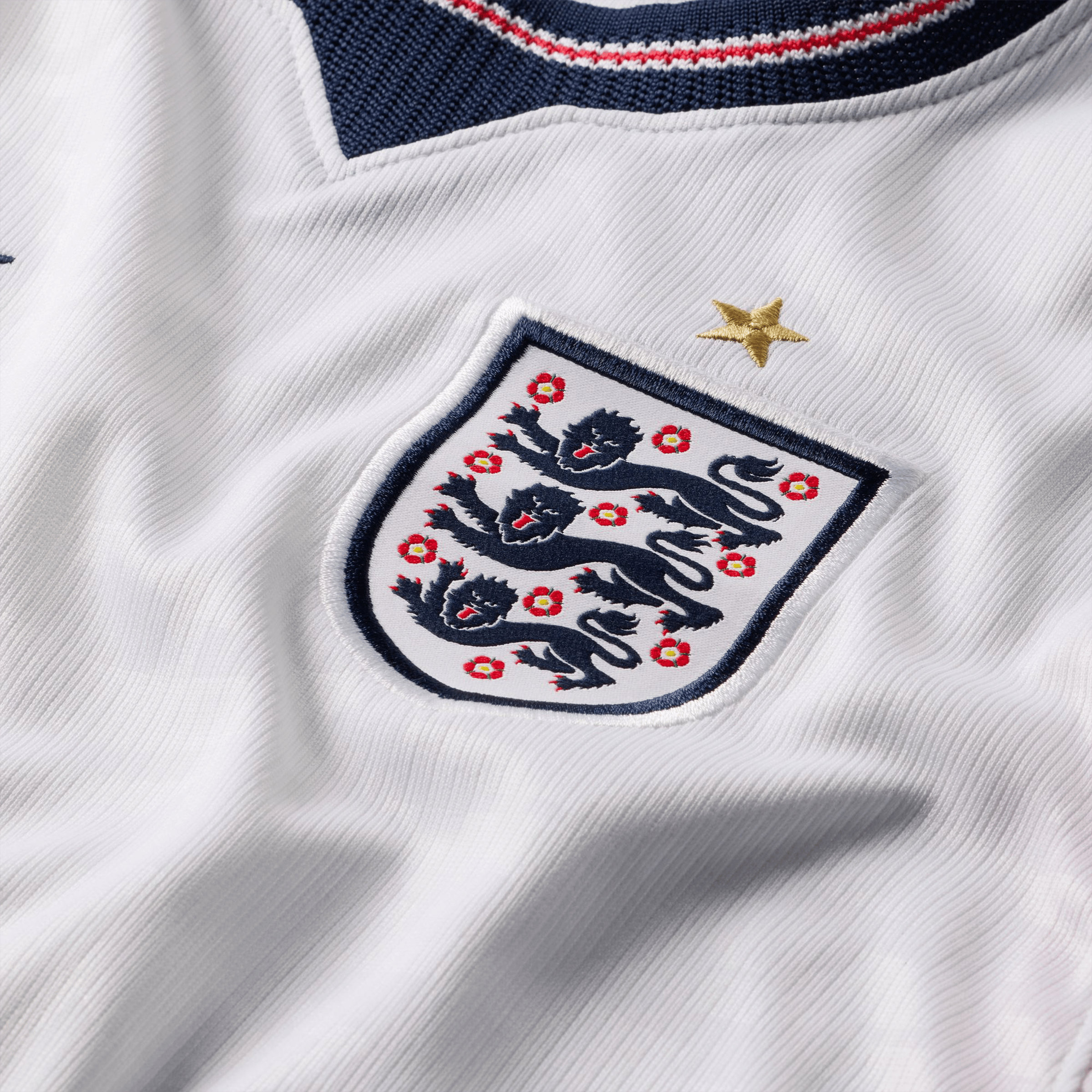 Kids Nike England 26' (Older Kids) Stadium Home Replica Football Jersey