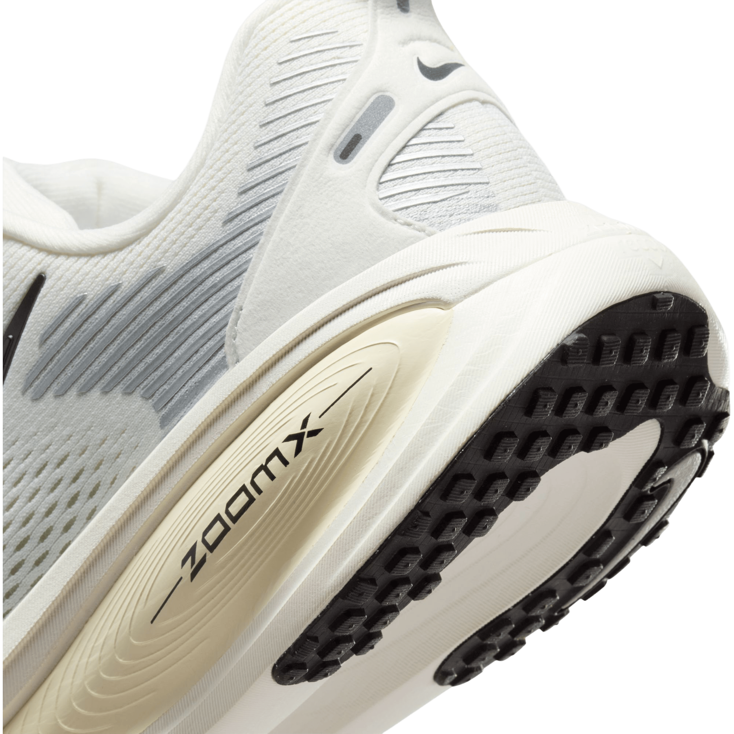 Womens Nike Vomero 18 (Extra Wide) Road Running Shoes