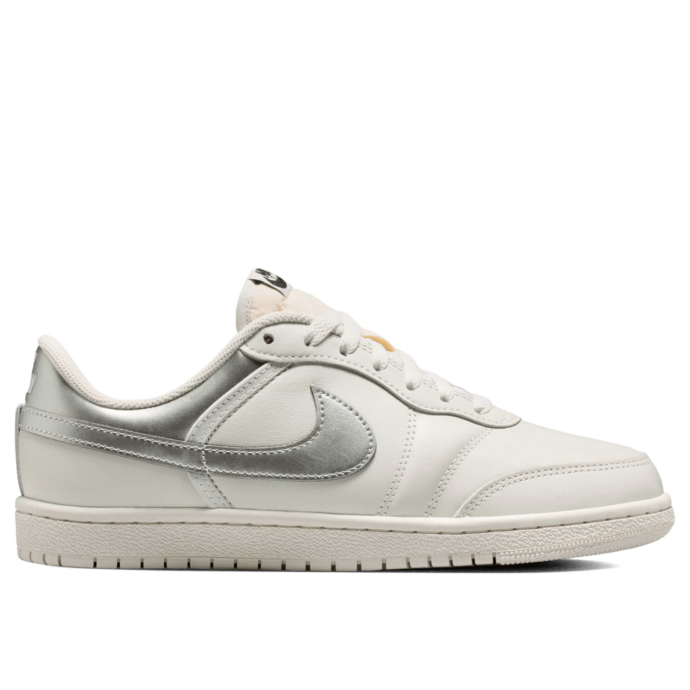 Womens Nike Air Jordan Skyline Low Shoes