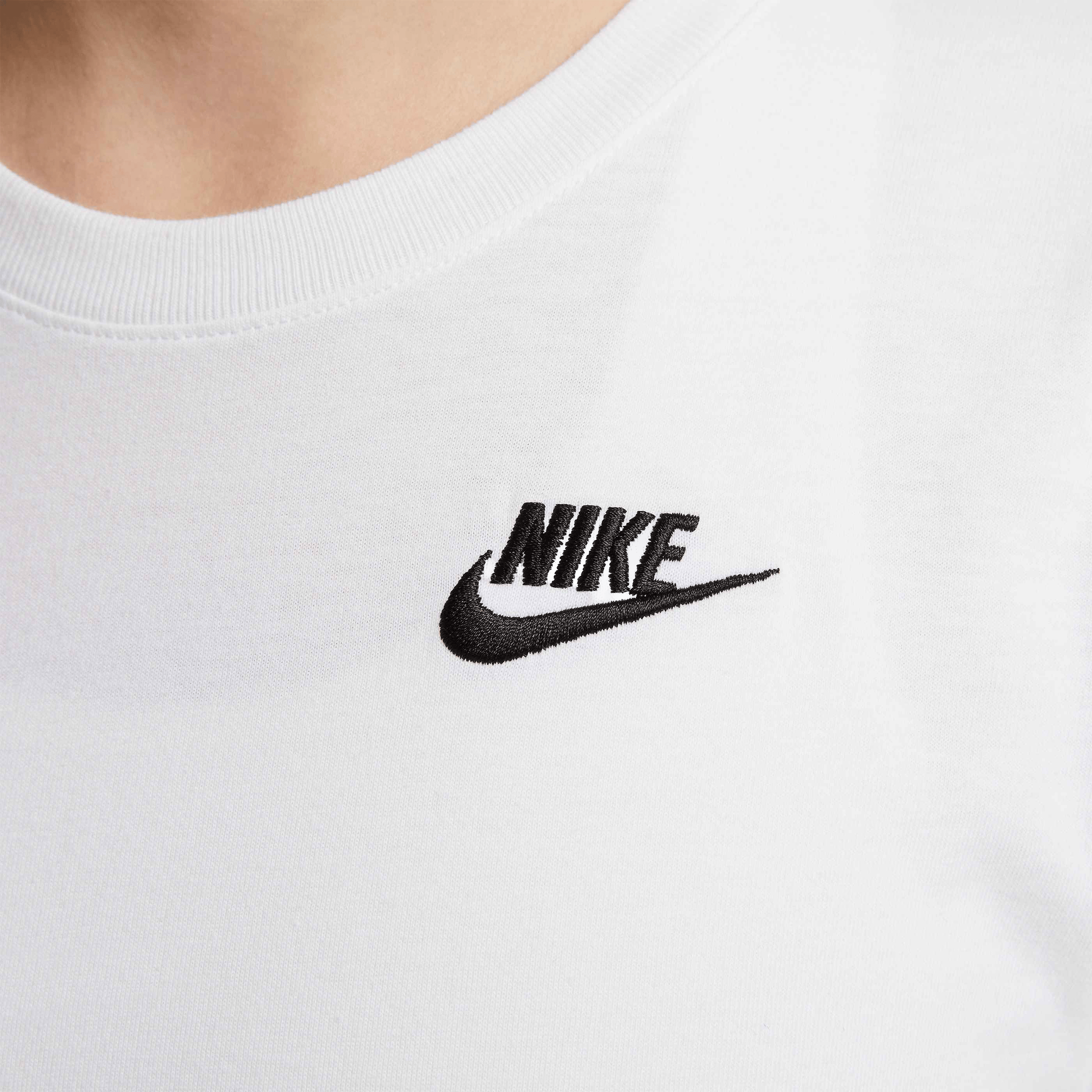 Womens Nike Sportswear Club Essentials Tee
