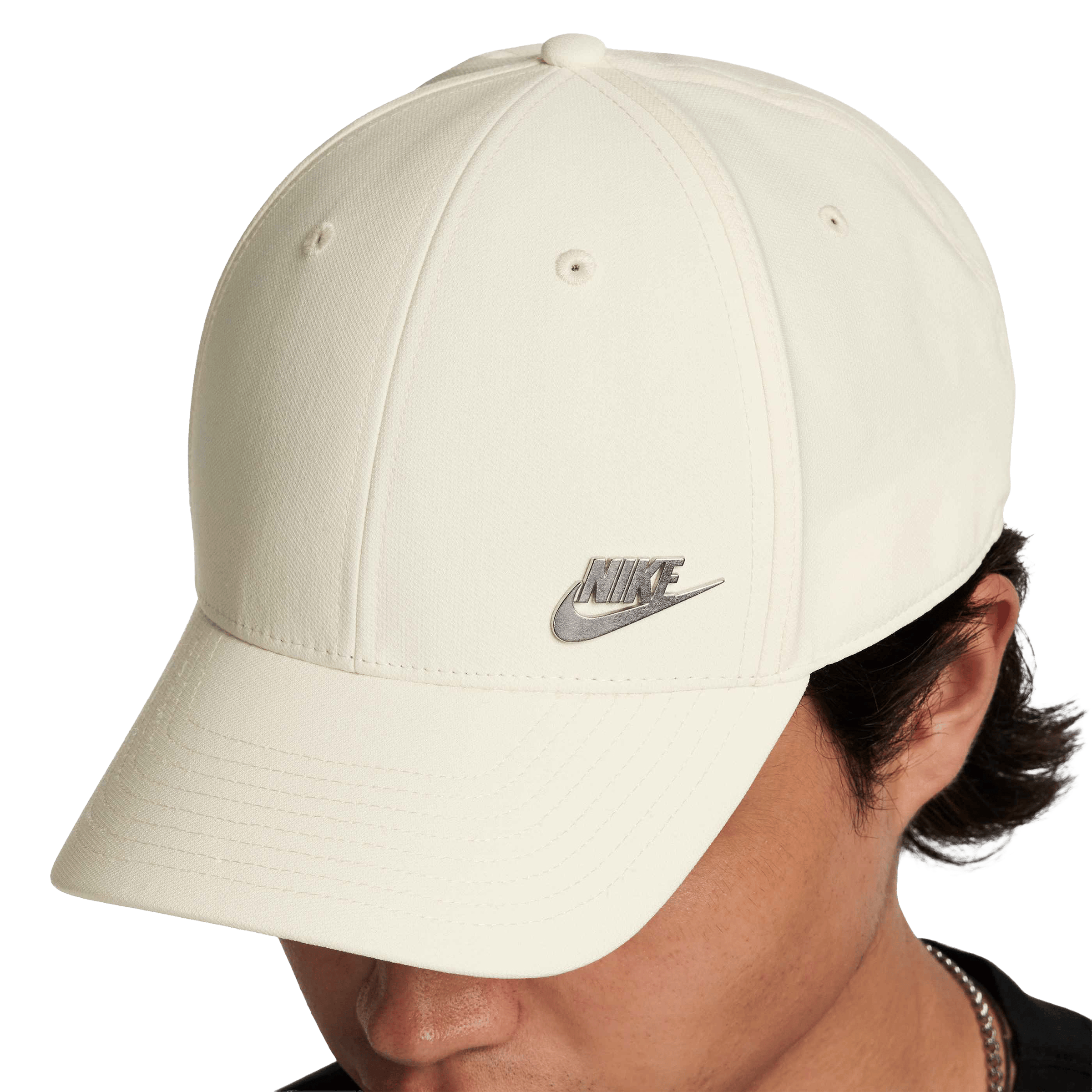 Nike Dri-FIT Club Structured Metal Logo Cap