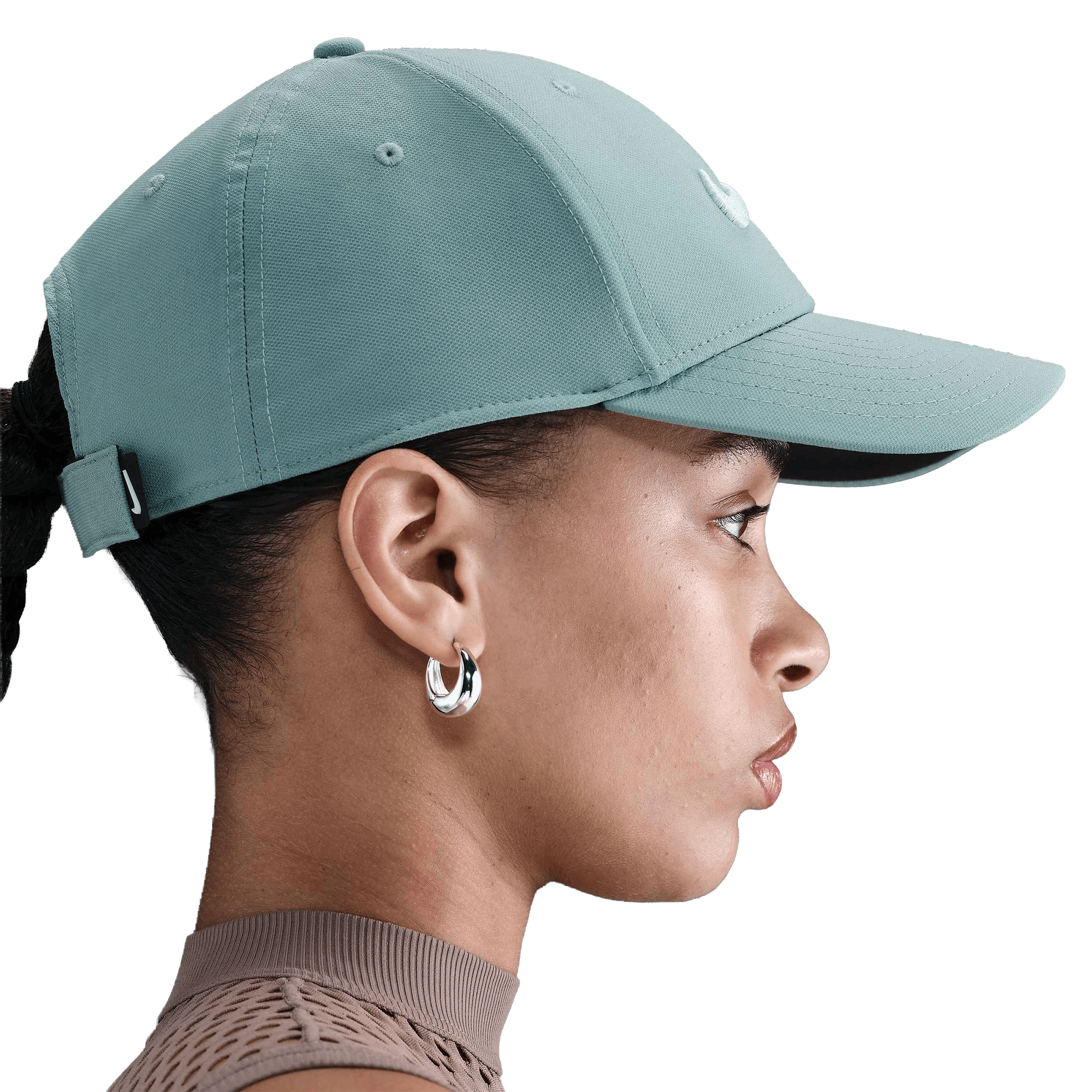 Nike Dri-FIT Club Structured Swoosh Strapback Cap