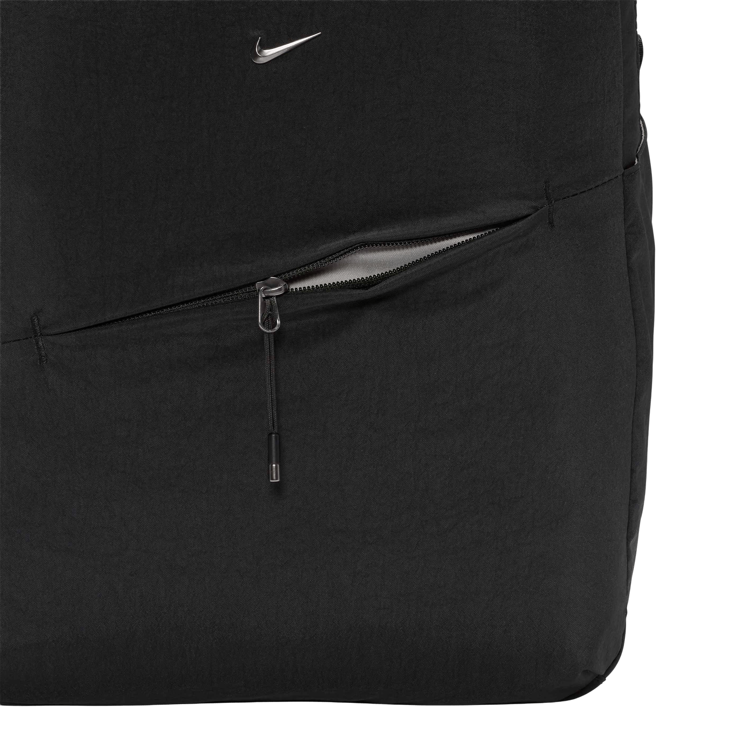 Nike Aura (24L) Backpack