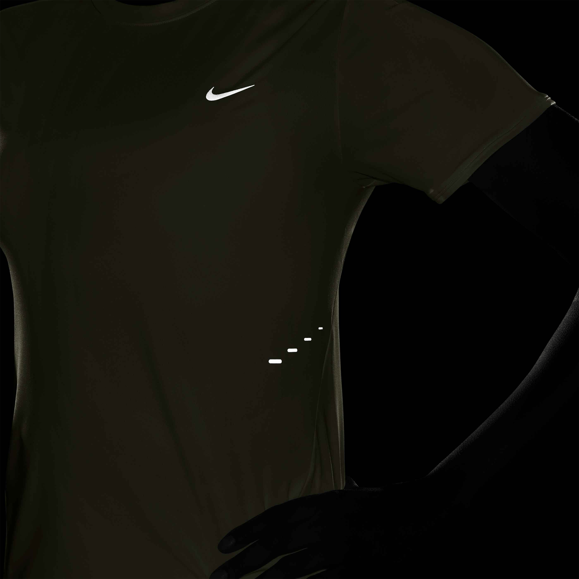 Womens Nike Swift Dri-FIT Short-Sleeve Running Tee