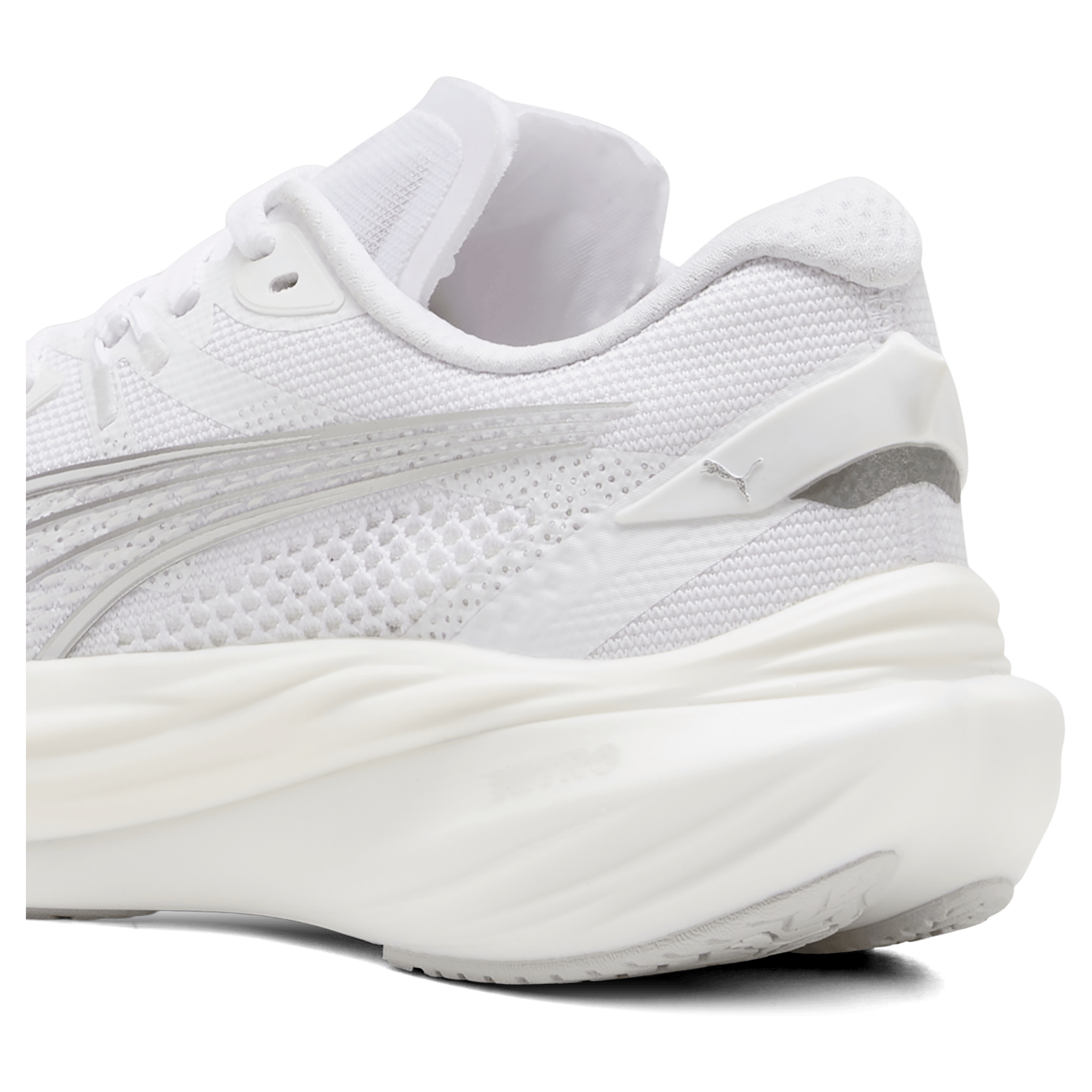 Womens Puma Deviate NITRO 3 Running Shoes