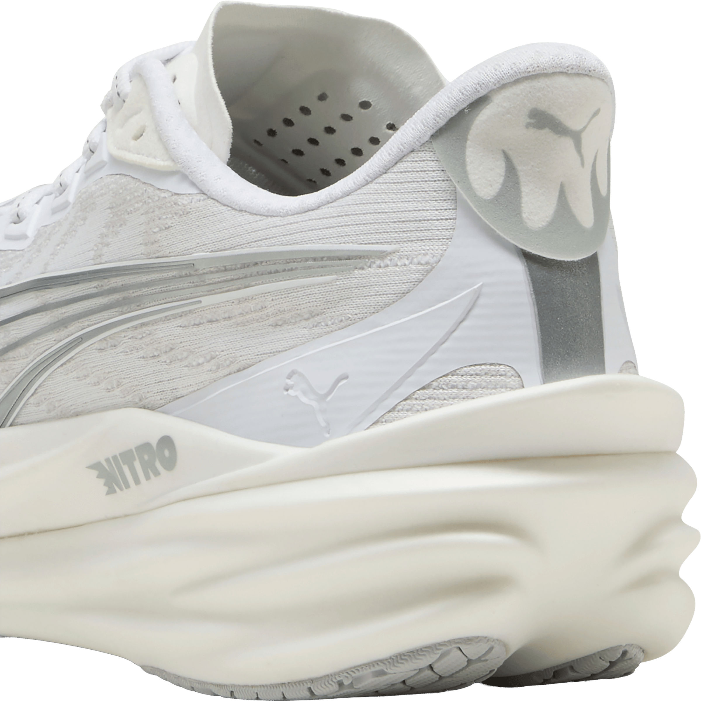 Mens Puma Deviate Nitro 4 Running Shoes