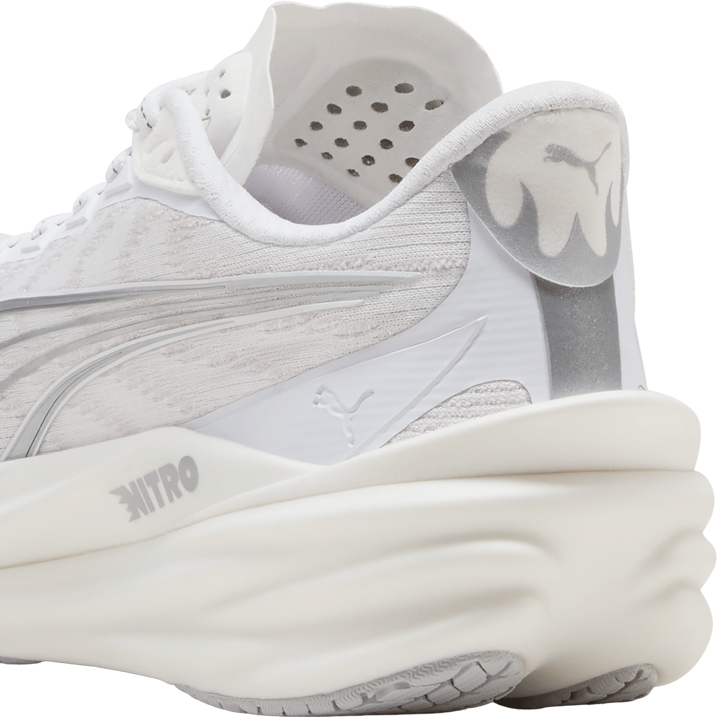 Womens Puma Deviate Nitro 4 Running Shoes