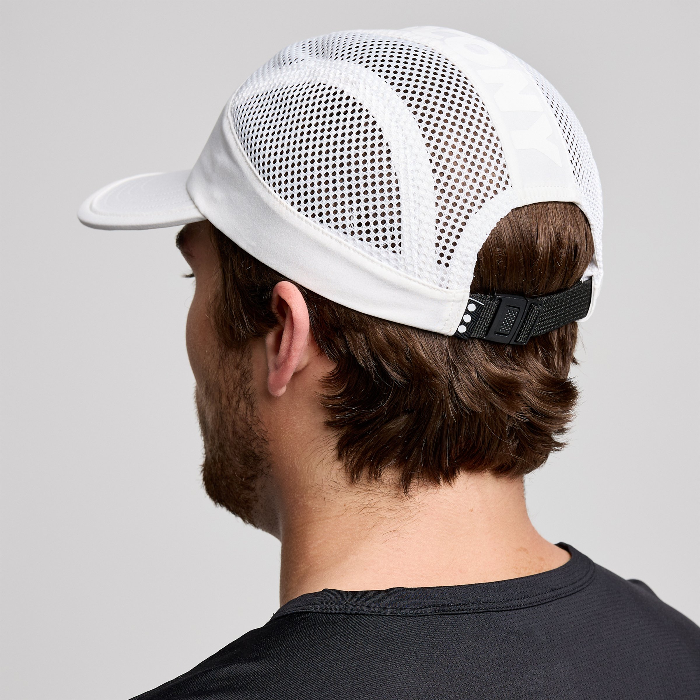 Saucony Outpace Foamie Running Hat