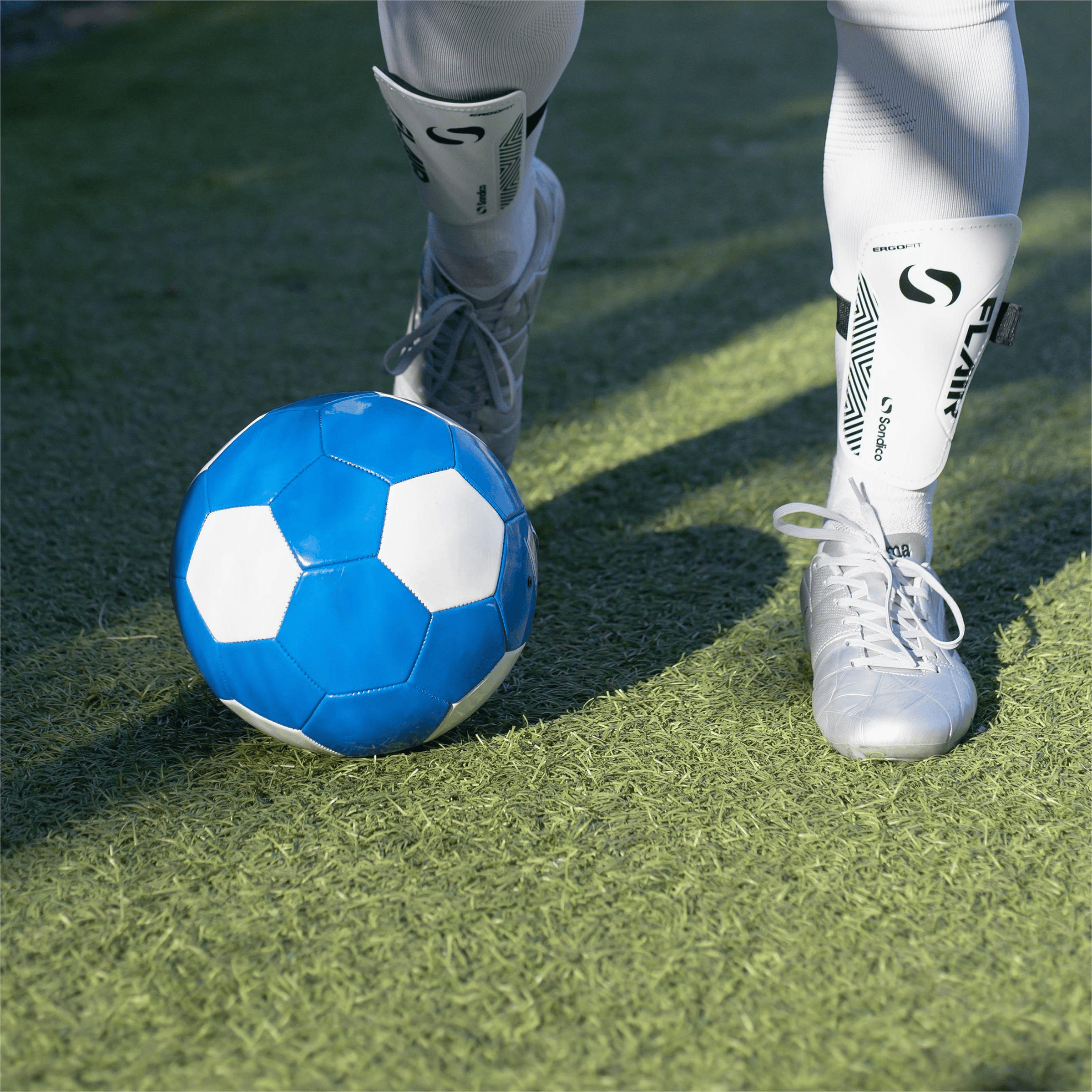 Sondico Flair Slip (Adults) Shin Guards