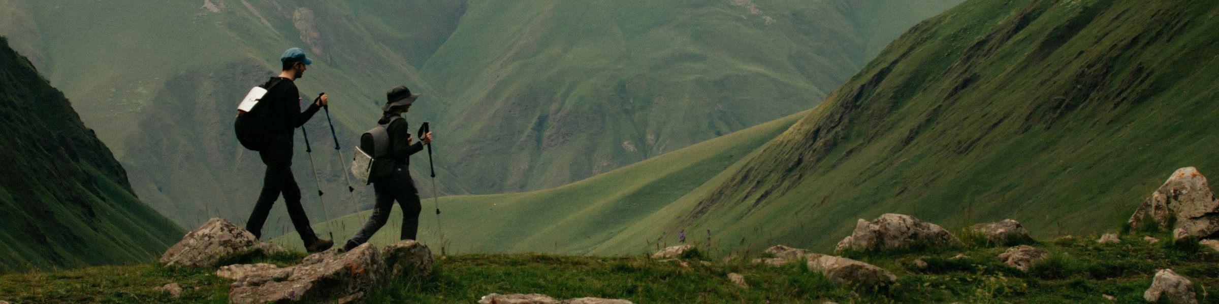 What Should I Pack for a Day Hike?
